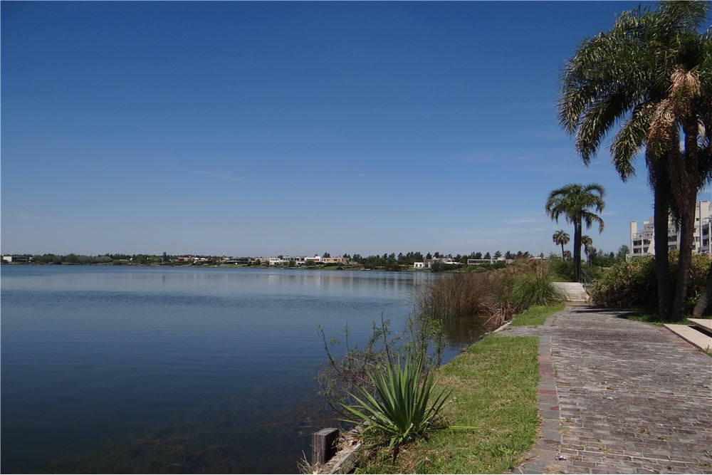 Departamento en venta VISTA AL AGUA VILLANUEVA