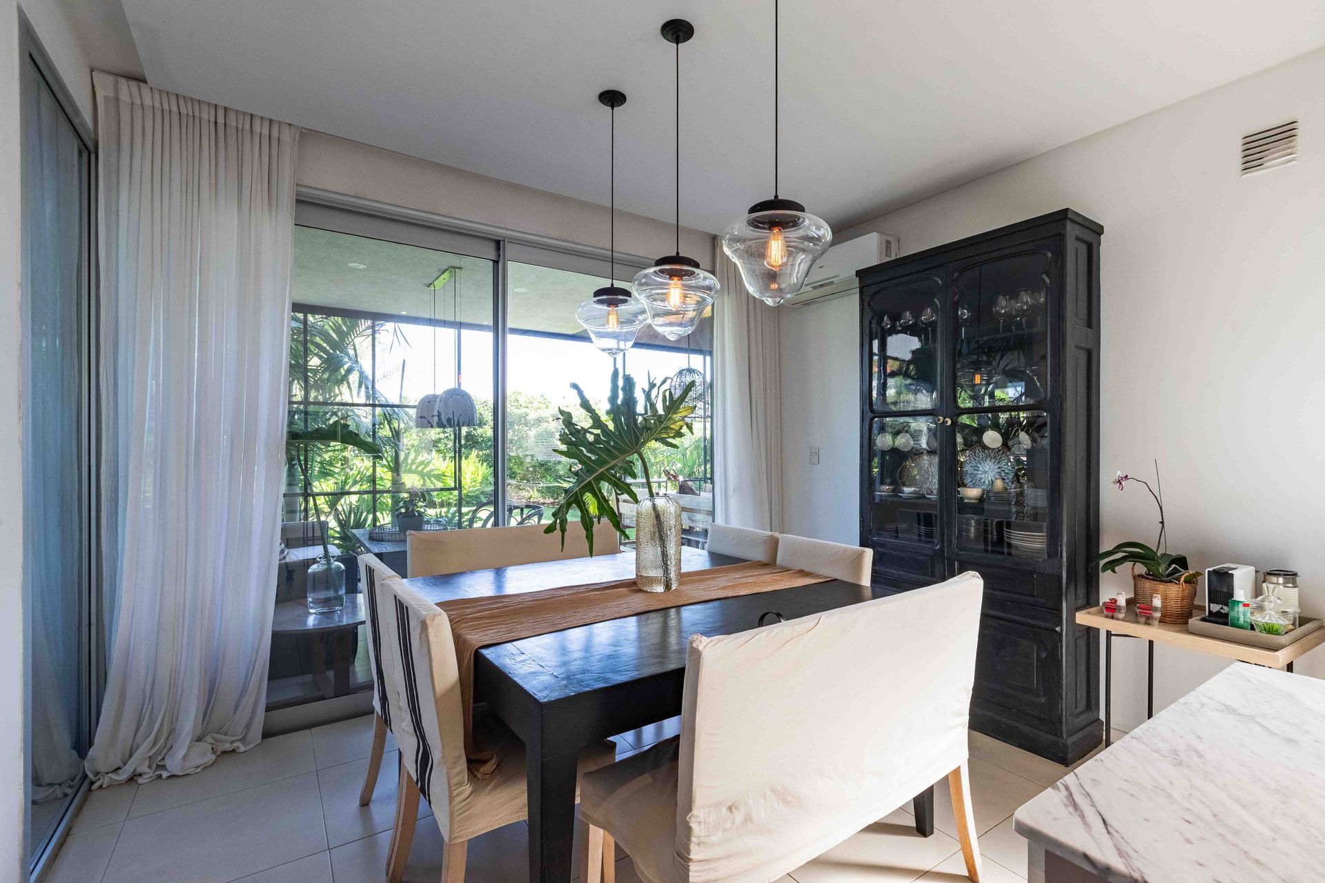 Alquiler Casa 5 ambientes Nordelta lote interno