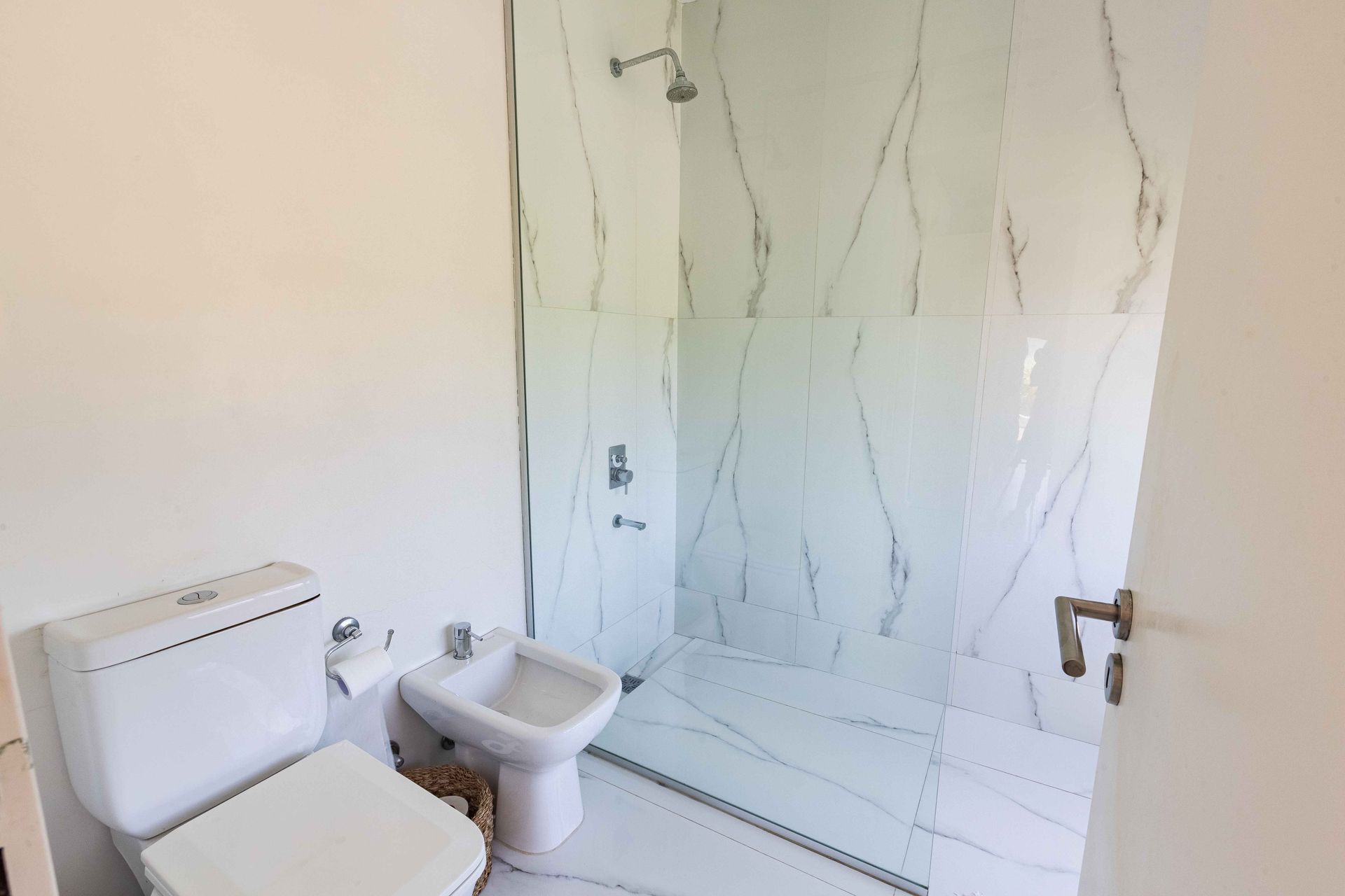 Alquiler Casa 5 ambientes Nordelta lote interno