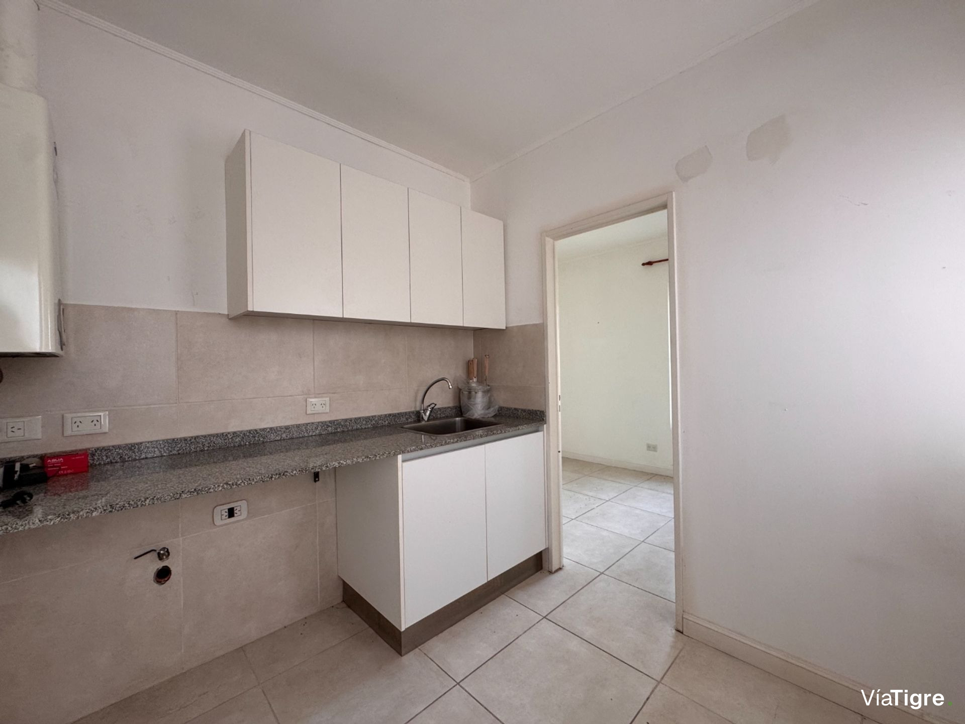 Casa en esquina con salida a la laguna – San Marco