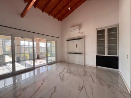 Casa en esquina con salida a la laguna – San Marco