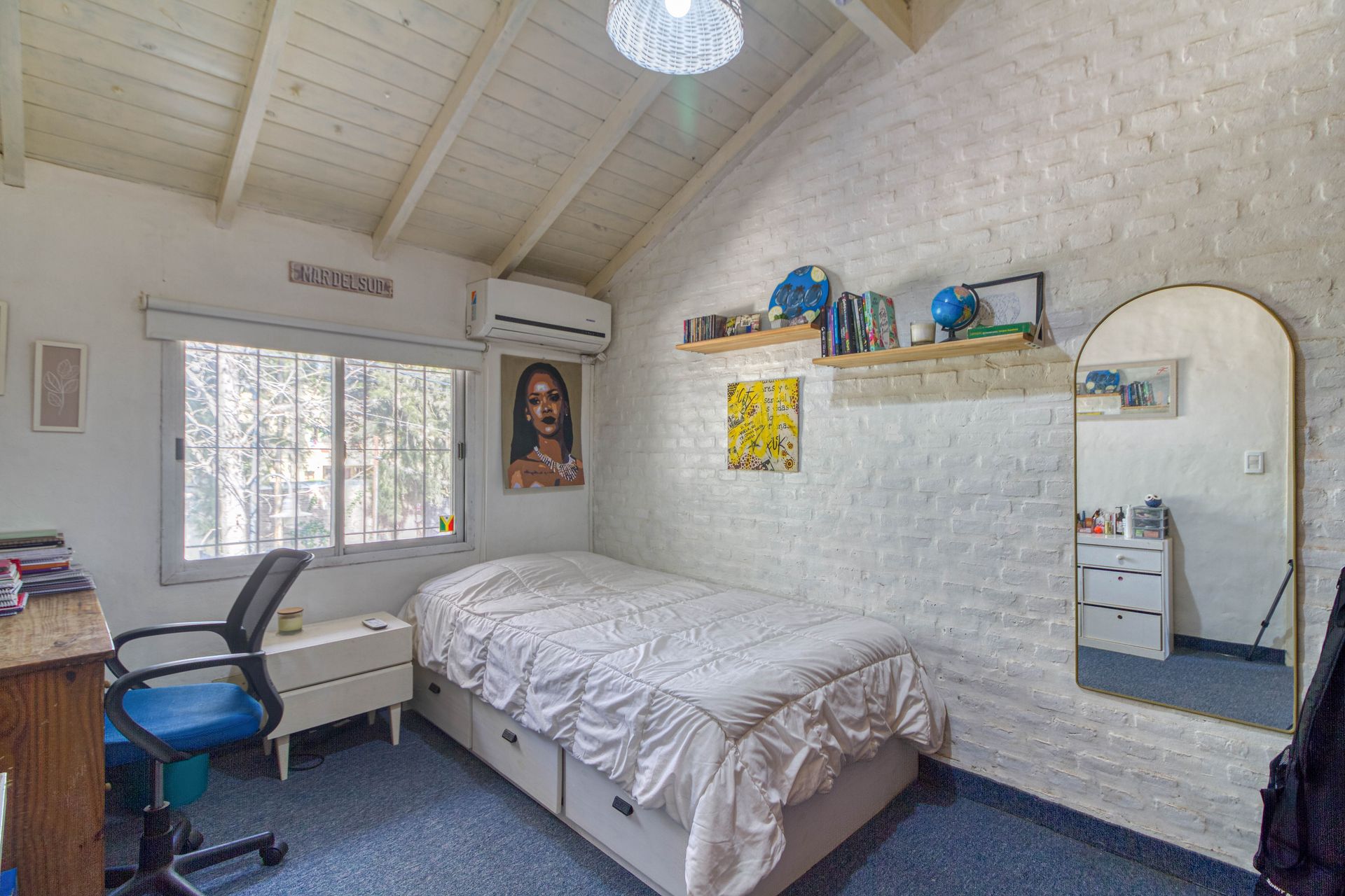 Casa Venta 4 Dorm. Don Torcuato Triangulo Pileta