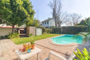 House For Sale 4 Bedrooms Don Torcuato Triangle Pool