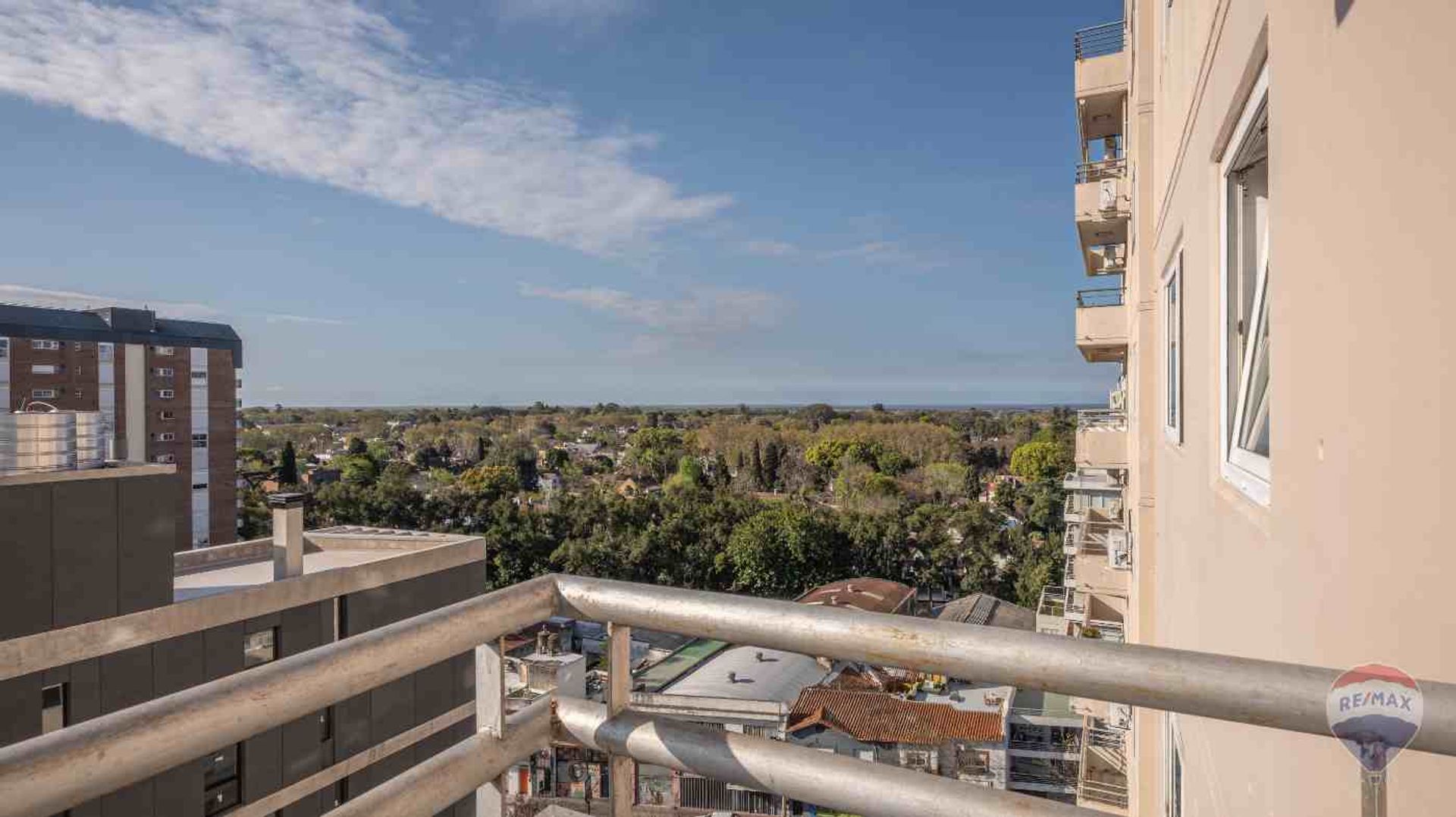 2-room sale in Beccar with Syrah balcony