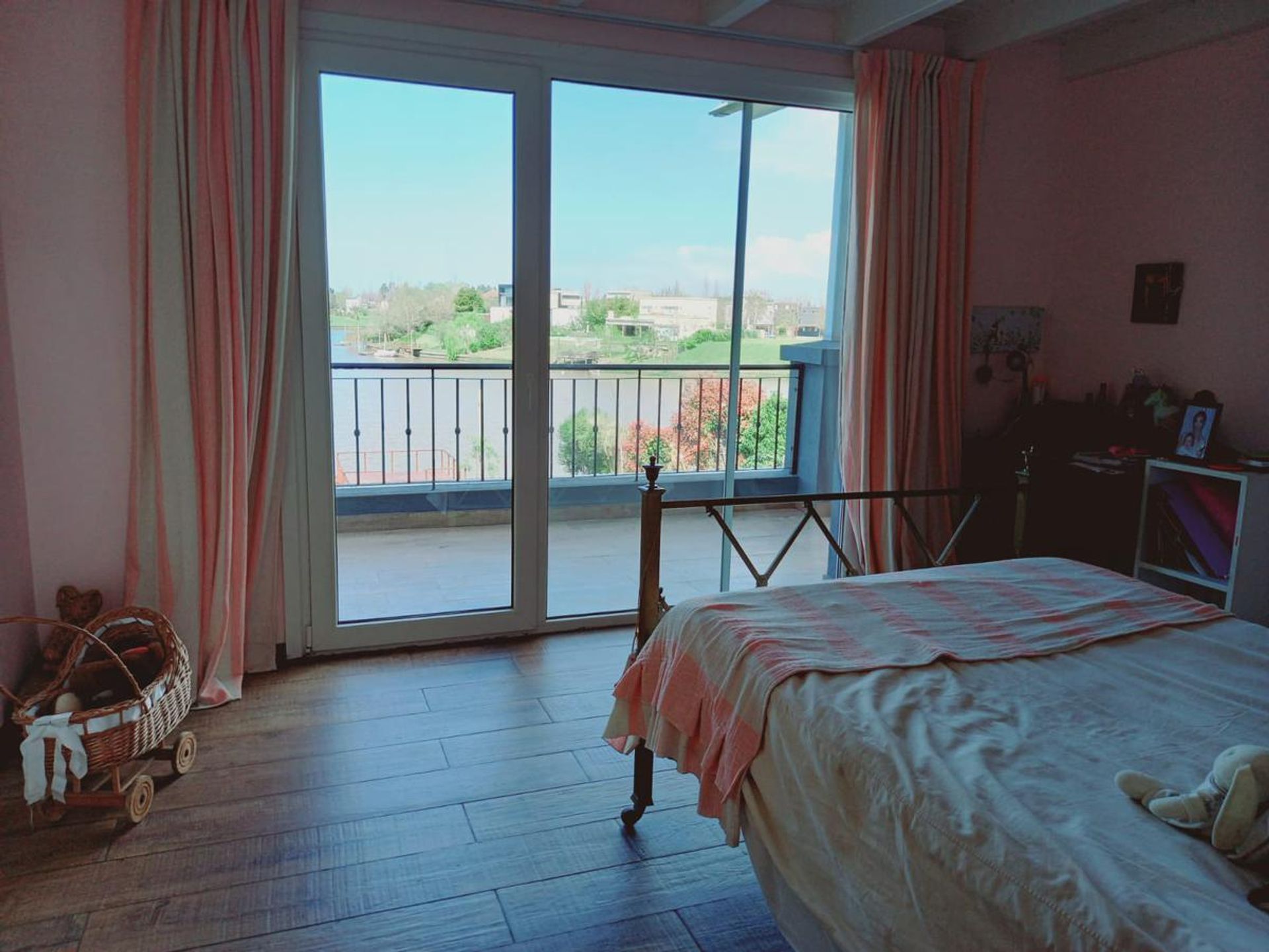 Alquiler temporal casa 4 dormitorio SanBenito Rio