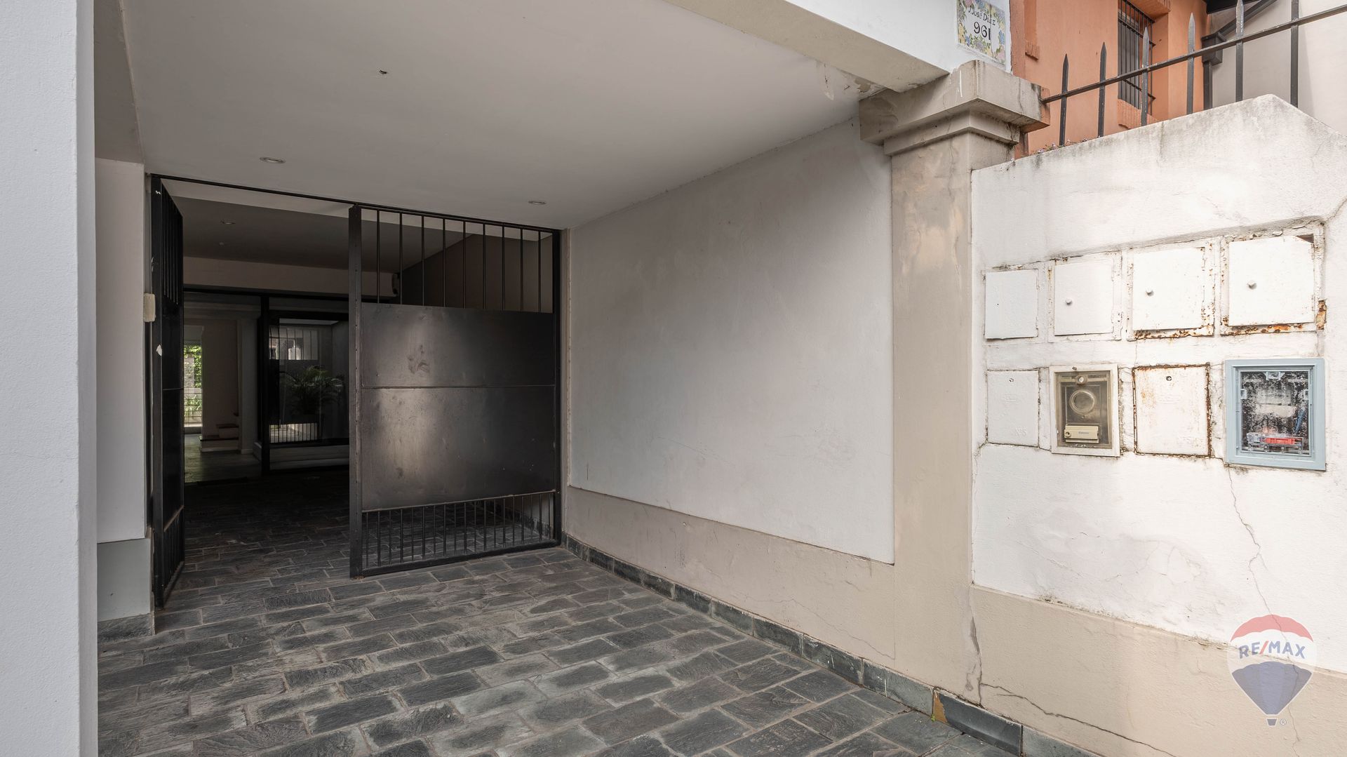 Venta PH 3 dormitorios San Isidro. Patio.