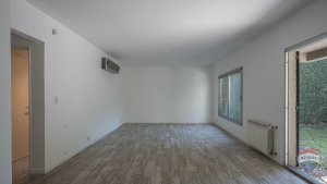Apartment for Sale 3 bedrooms San Isidro. Patio.