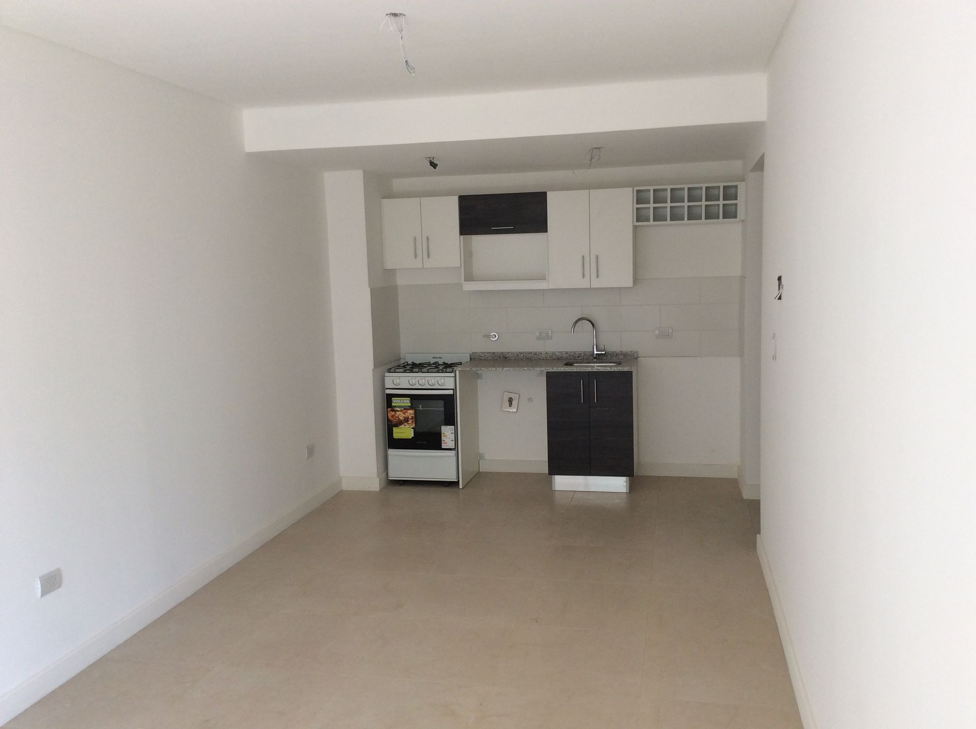 VENTA depto 2 ambientes suite cochera parrilla
