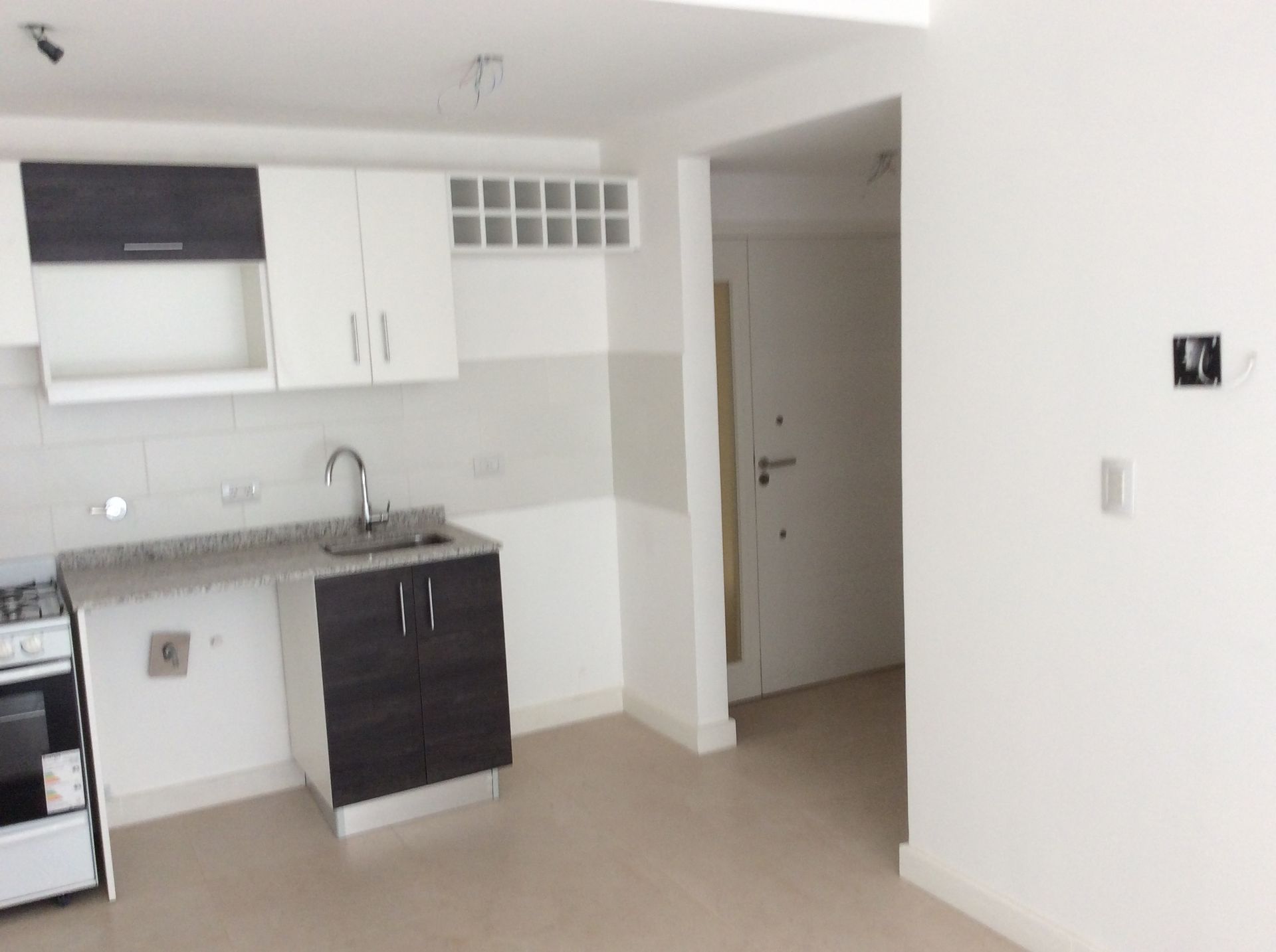 VENTA depto 2 ambientes suite cochera parrilla