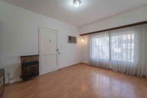 Venta Ph 3 Ambientes Con Cochera Y Patio En Olivos