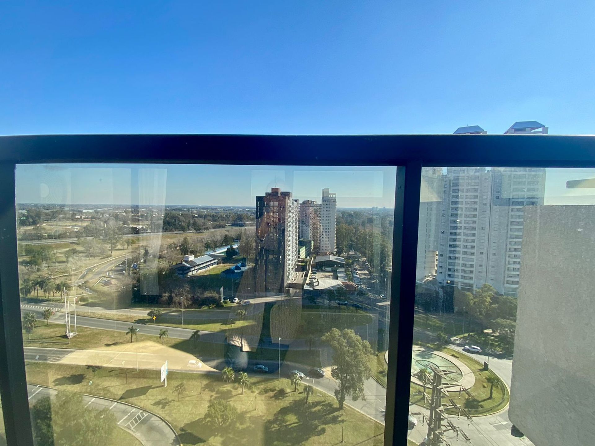 Departamento En Vta 2 Amb Brickell Tigre Piso 15