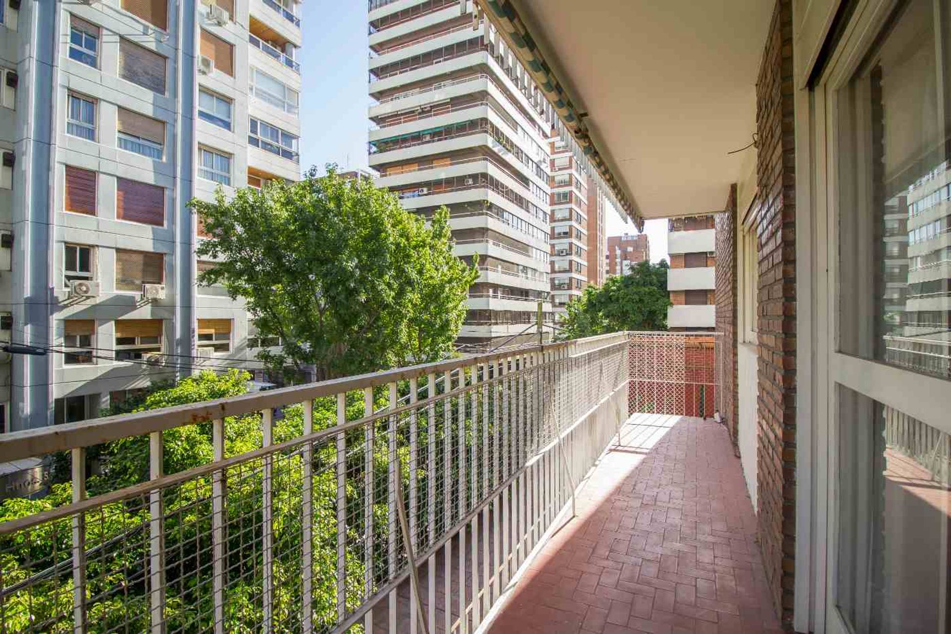 Venta Dpto 4 amb Martinez c/dependencia y balcon