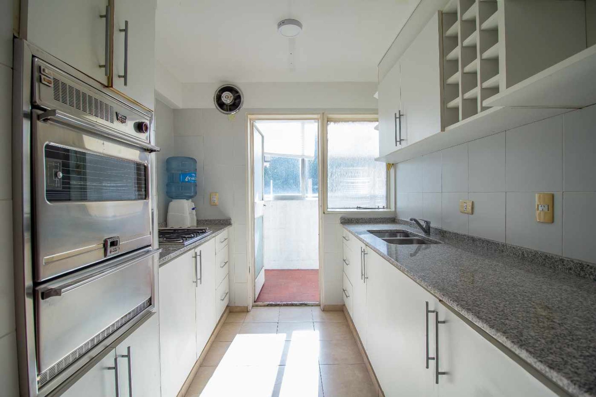 Venta Dpto 4 amb Martinez c/dependencia y balcon