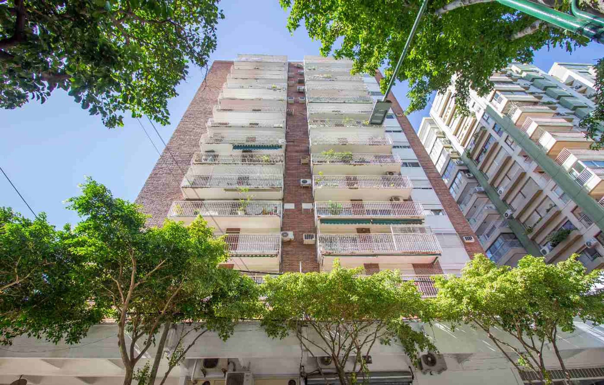 Venta Dpto 4 amb Martinez c/dependencia y balcon