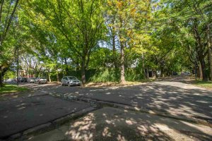 Venta casa 3 ambientes a refaccionar Beccar