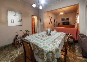 5-room house for sale in Martinez, Credit approved