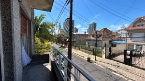 PH en venta 4 amb en Olivos con Balcón