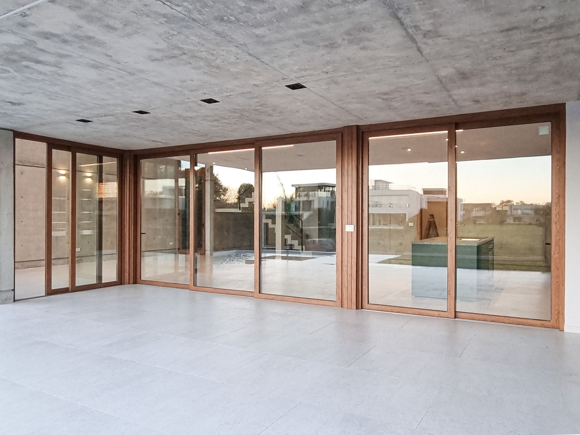 Venta Casa Moderna 6 Ambientes. Yacht, Nordelta