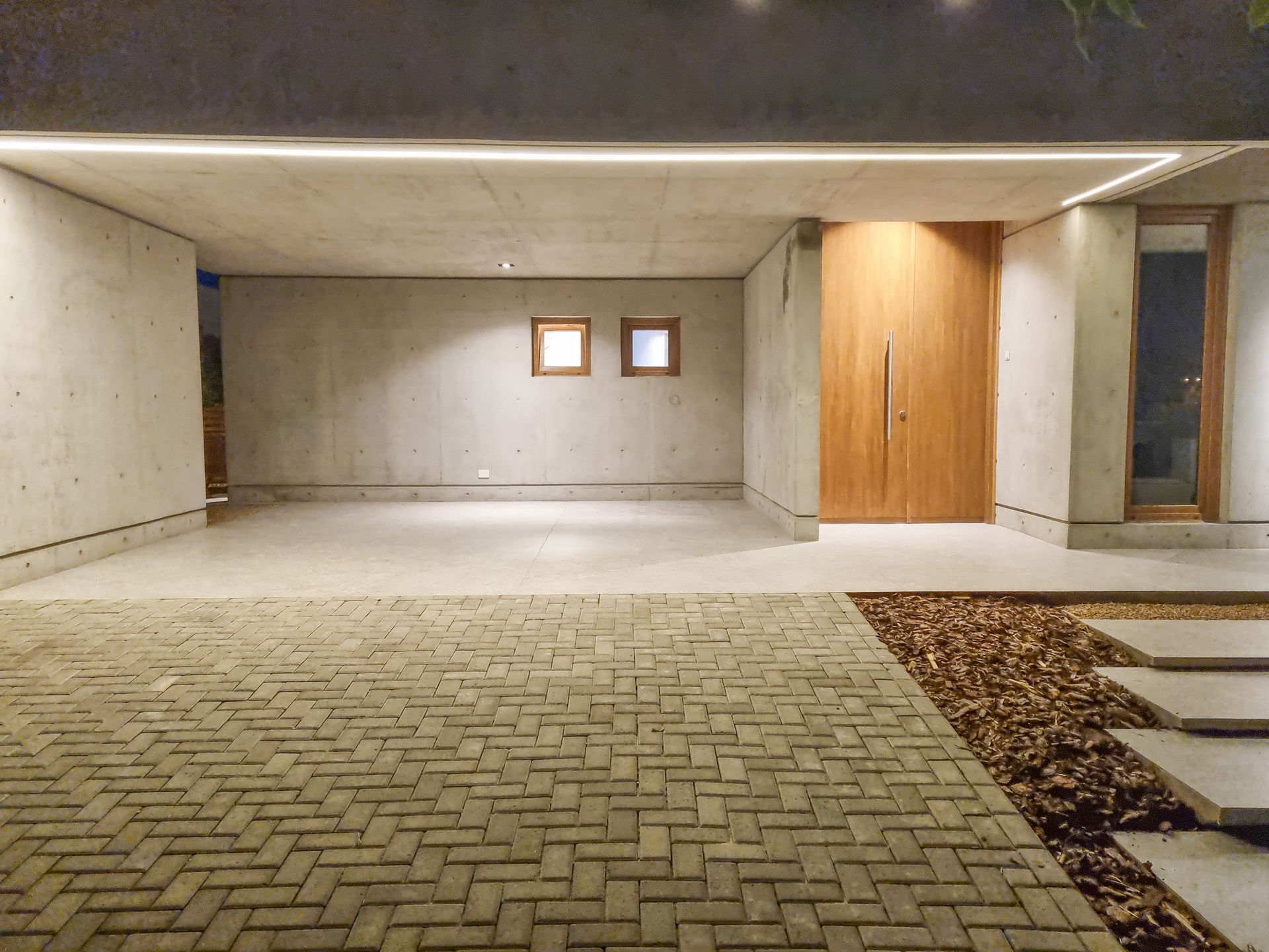 Venta Casa Moderna 6 Ambientes. Yacht, Nordelta