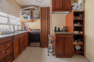 4-room apartment for sale in Florida, with garage, credit available