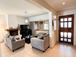 Venta casa 6 ambientes Martinez pileta apt credito