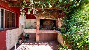 Casa en venta con local comercial en San Fernando