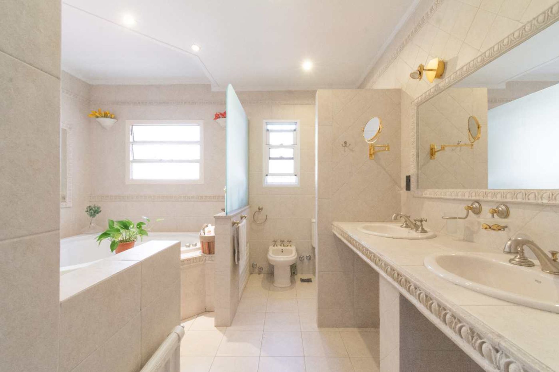 Venta Casa Florida 5 amb jardín cochera como nueva