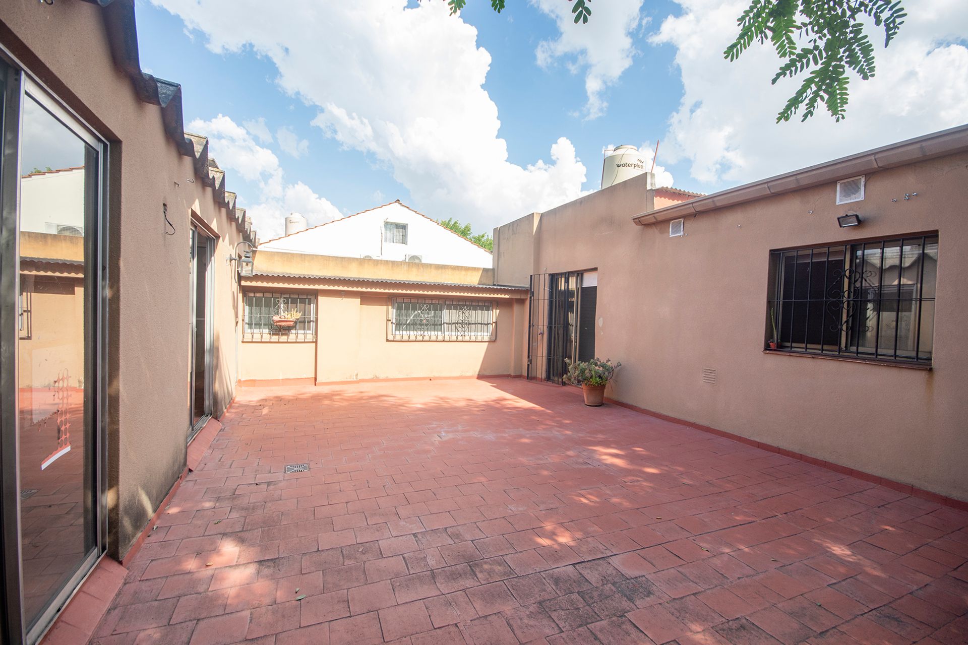 Venta Ph 4 Amb. Con Terraza Y Cochera. San Isidro