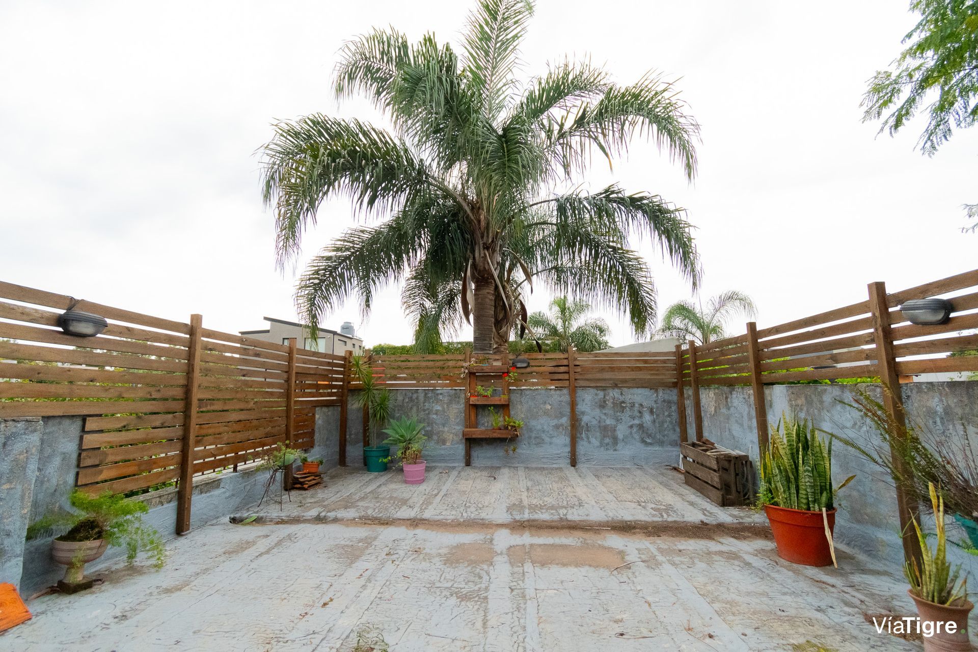 Apartment for sale, 4 rooms with patio, ground floor, Carapachay