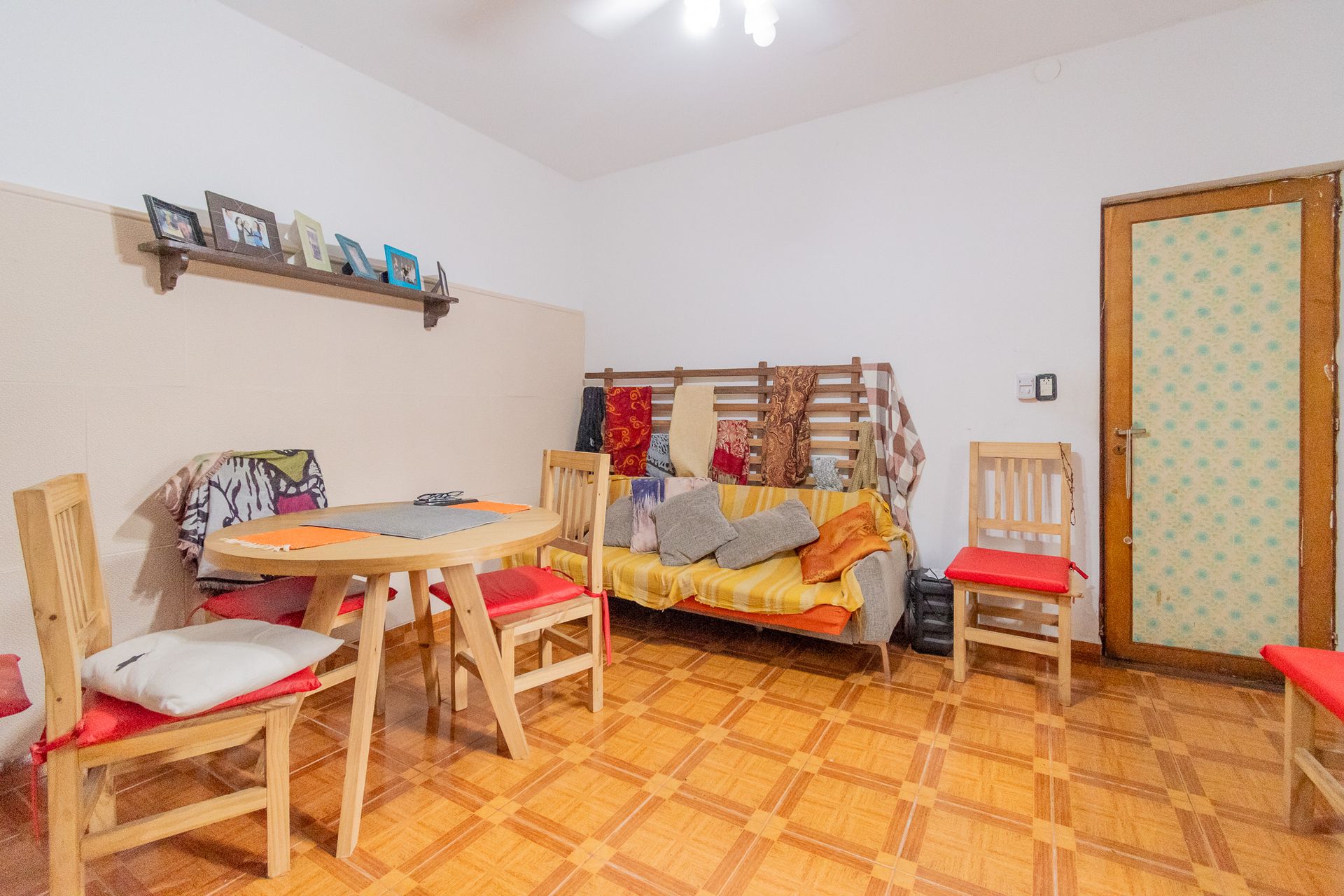 PH en venta 4 amb con patio planta baja Carapachay