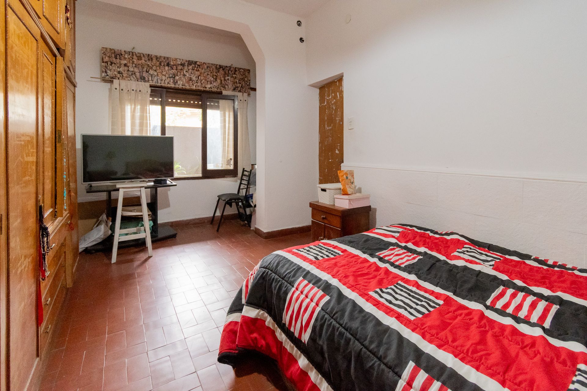 PH en venta 4 amb con patio planta baja Carapachay