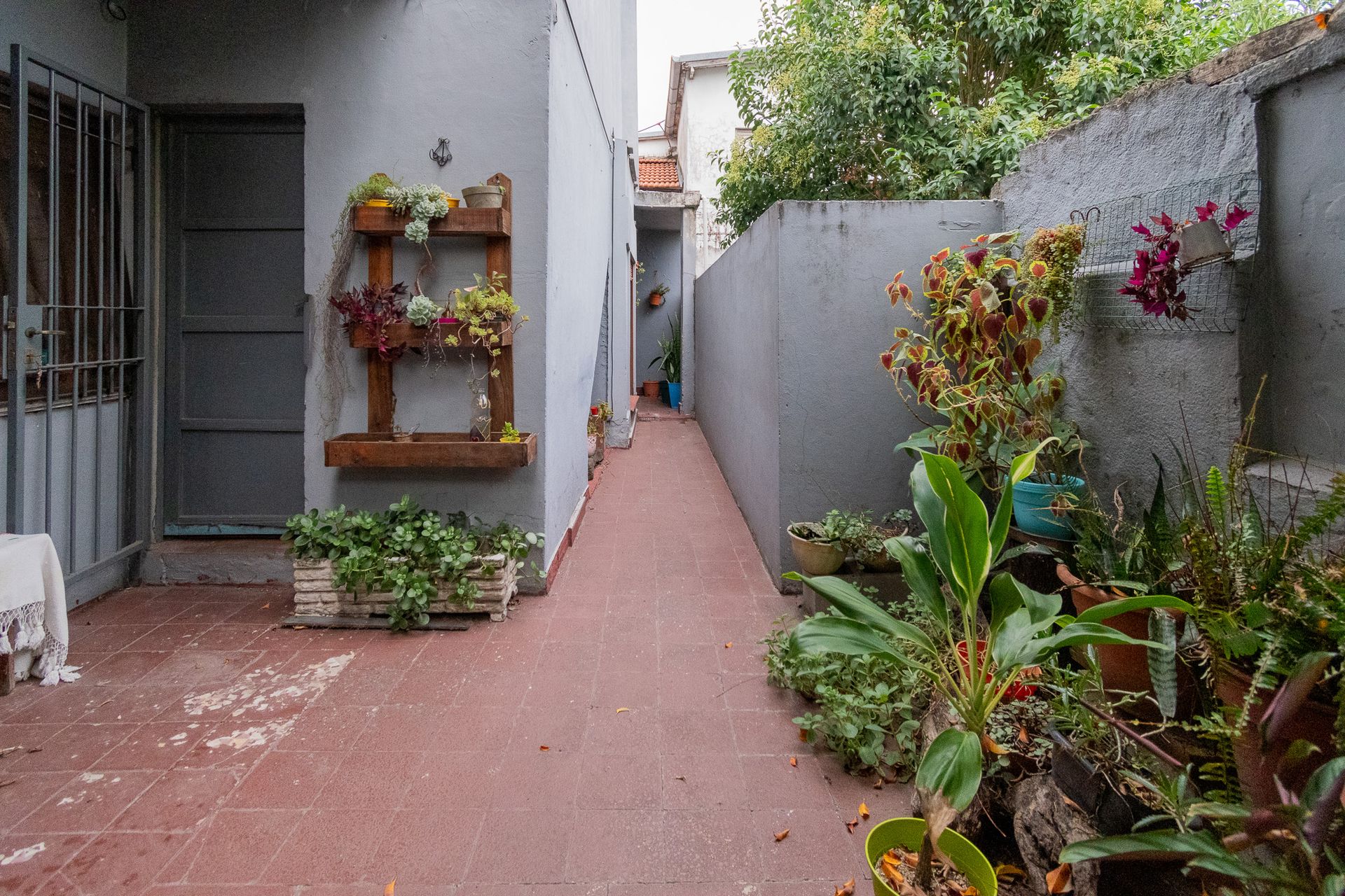 PH en venta 4 amb con patio planta baja Carapachay