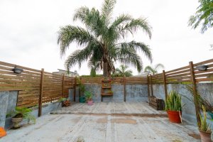 PH en venta 4 amb con patio planta baja Carapachay
