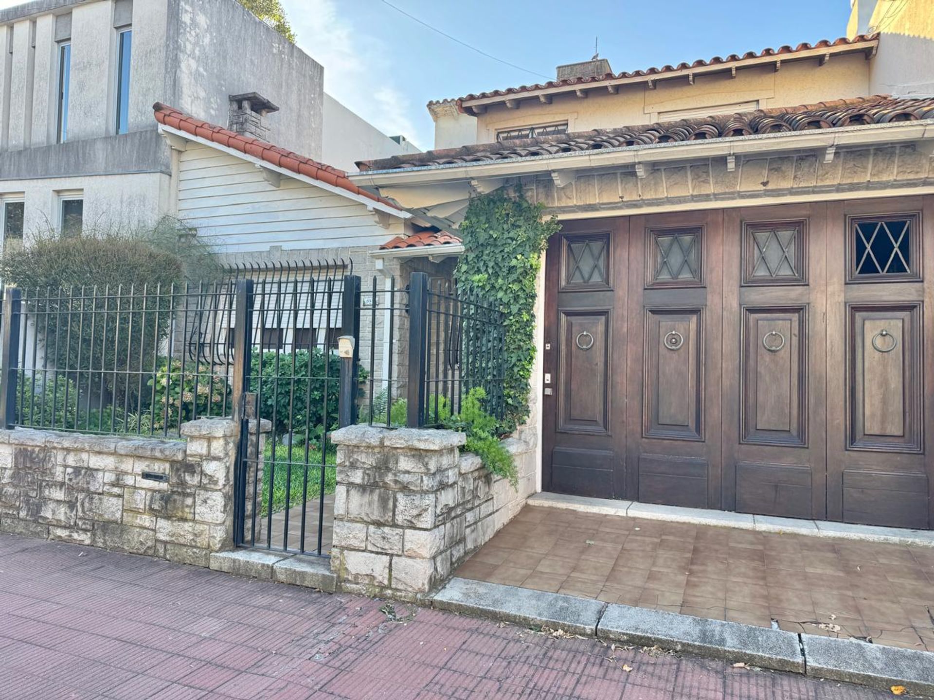 Venta Martinez Casa 6 Amb. Pileta, Jardín, Garage