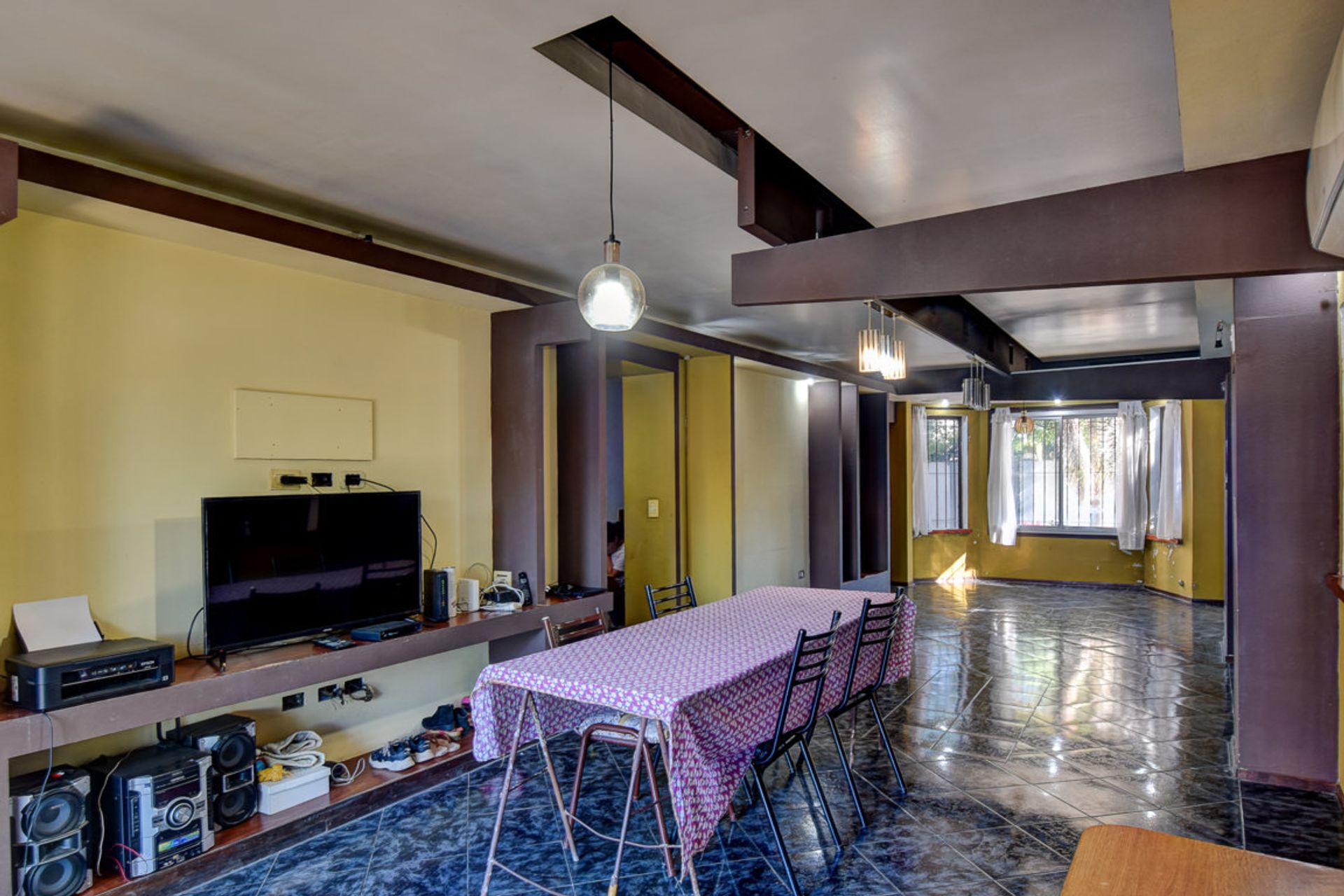 Venta casa 6 ambientes Don Torcuato parque pileta