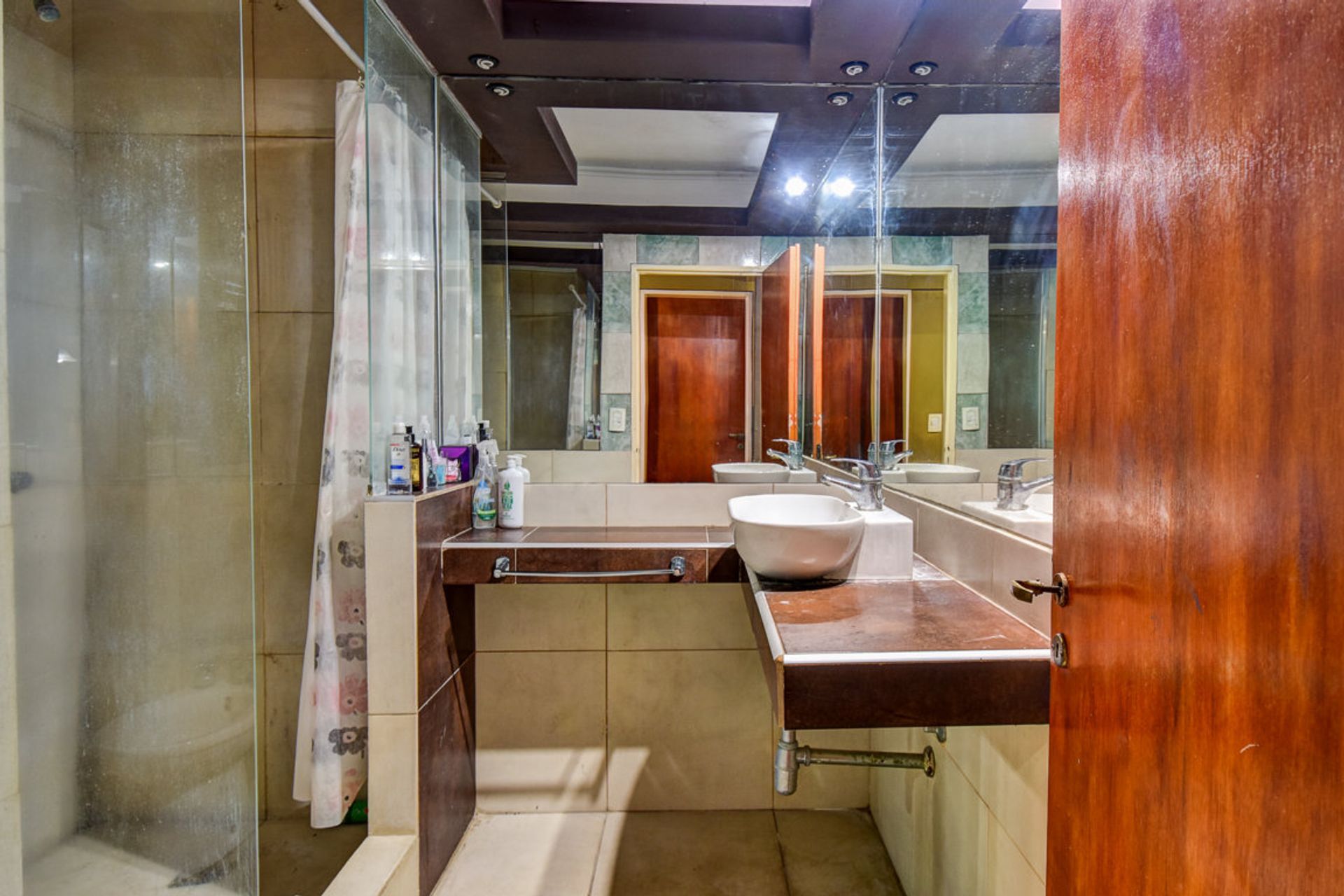 Venta casa 6 ambientes Don Torcuato parque pileta