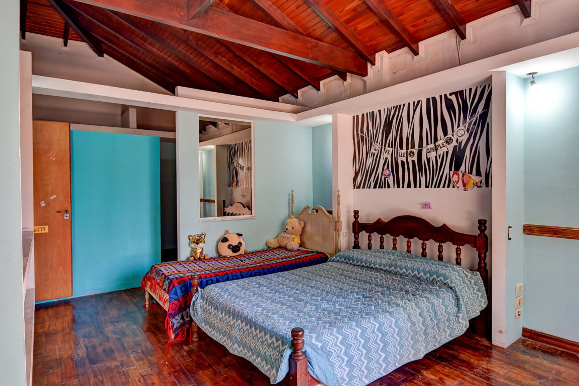 Venta casa 6 ambientes Don Torcuato parque pileta
