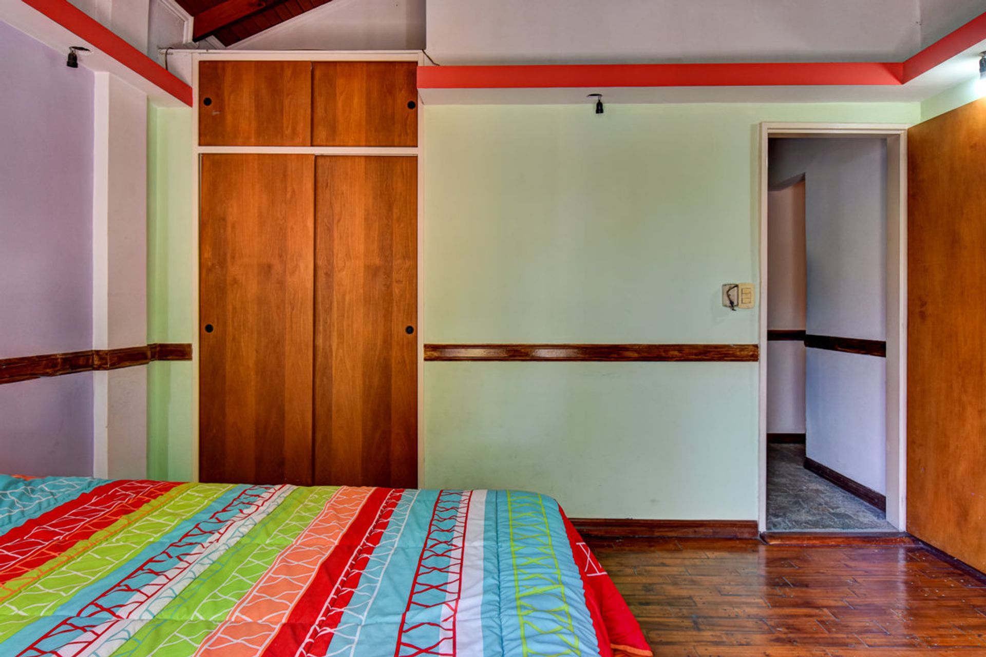 Venta casa 6 ambientes Don Torcuato parque pileta