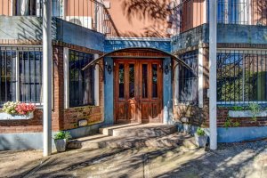 Venta casa 6 ambientes Don Torcuato parque pileta