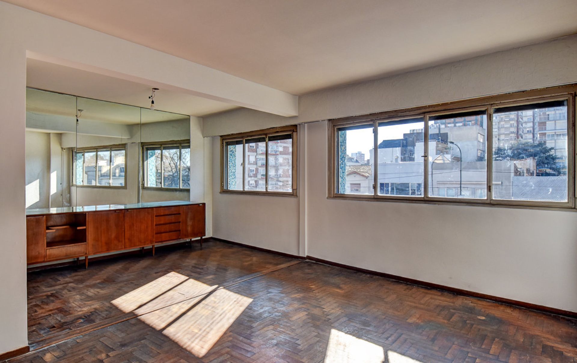 Venta departamento 4 amb Martínez con cochera