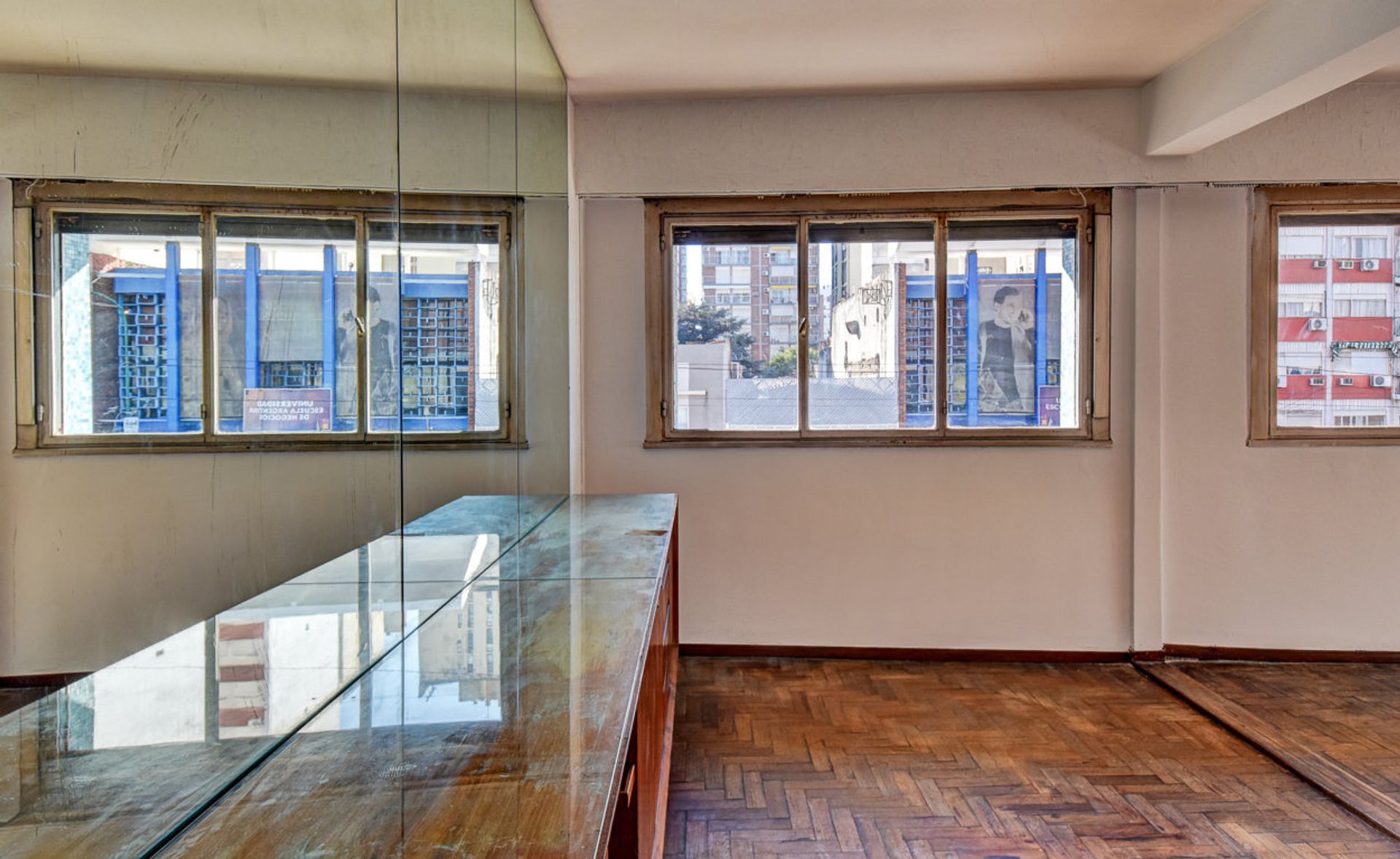 Venta departamento 4 amb Martínez con cochera