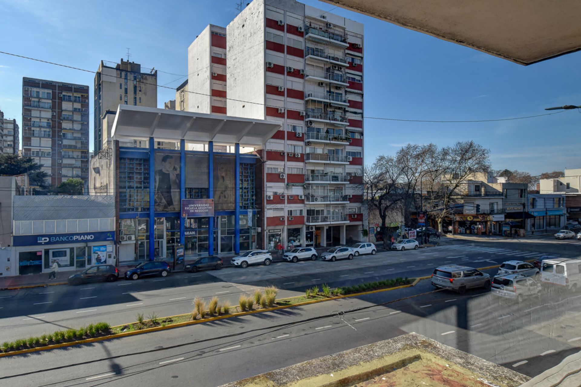 Venta departamento 4 amb Martínez con cochera