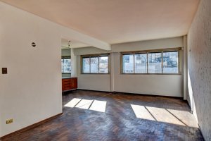 Venta departamento 4 amb Martínez con cochera