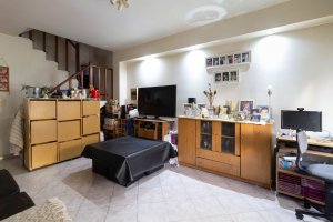 Sale: 4-room apartment with patio, 122 sq. m. total, Munro