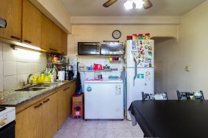 Sale: 4-room apartment with patio, 122 sq. m. total, Munro