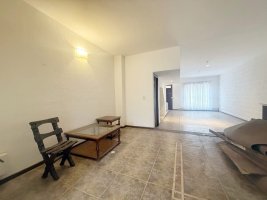Venta casa Victoria 5 dorm jardín cochera doble