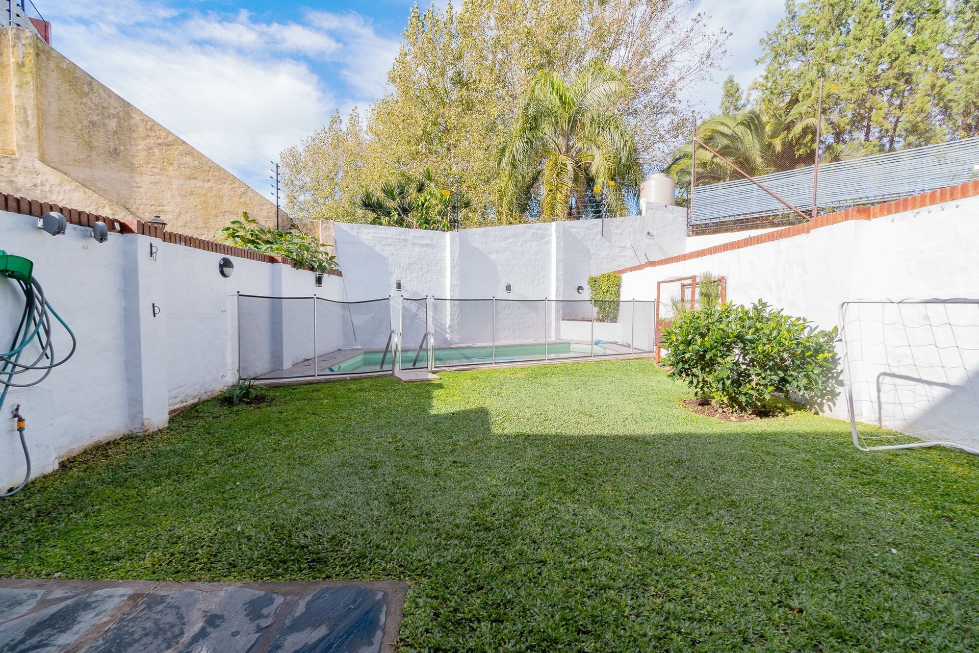 Sale of 4-room Apartment at Martelli with garden, pool, and garage.