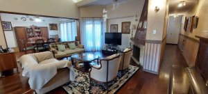 Venta Casa 5 ambientes Acassuso Pileta Jardín