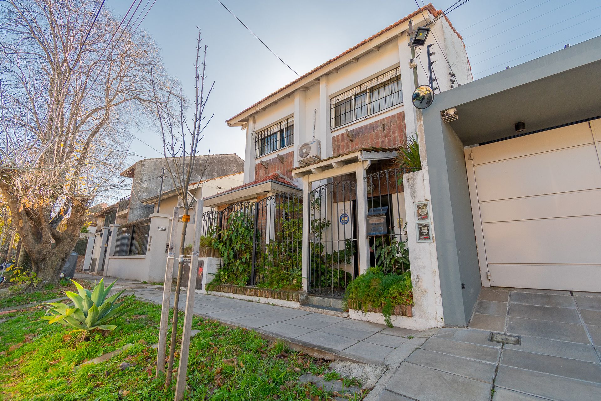 Venta PH tipo casa en Olivos 5 ambientes con patio