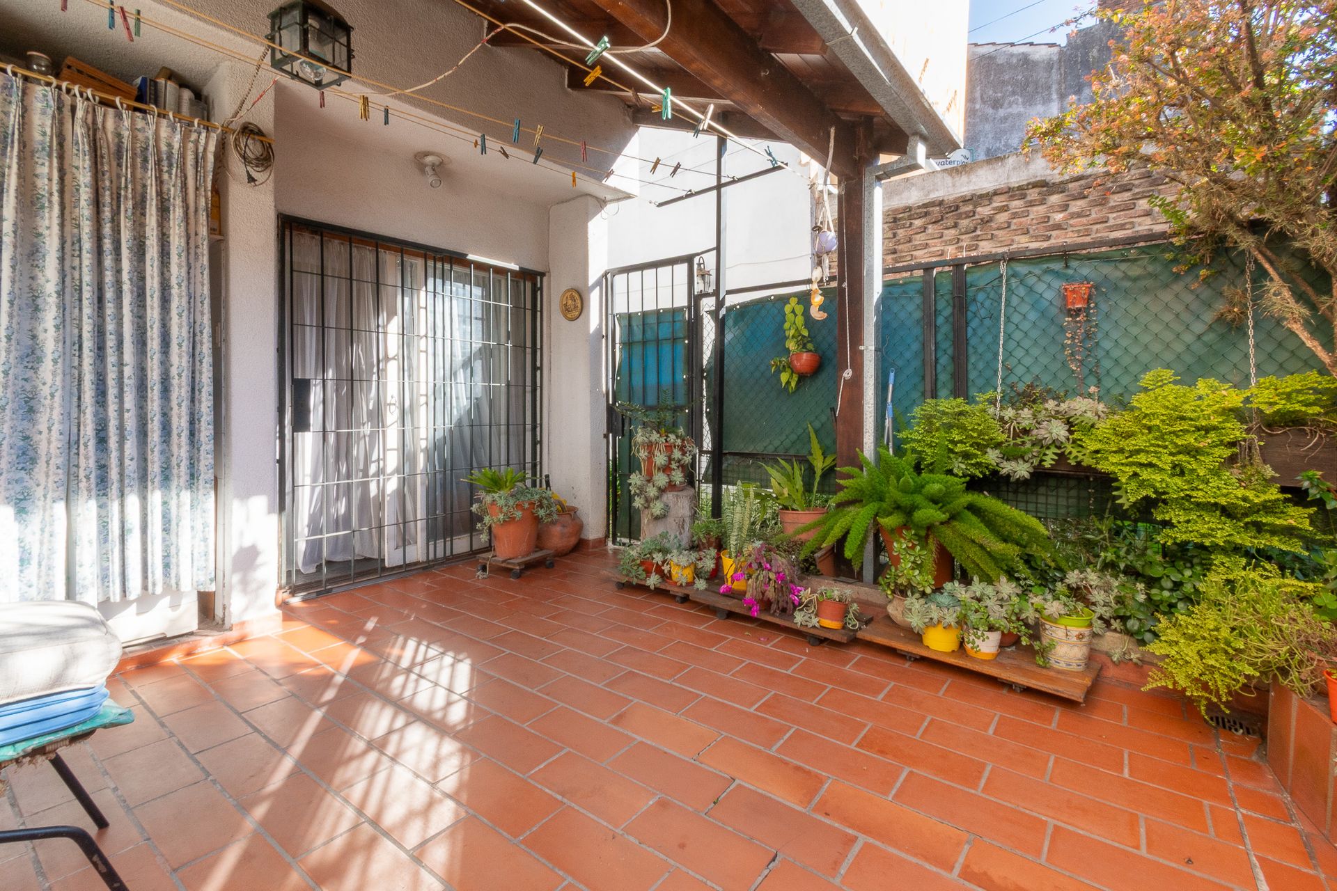 Venta PH tipo casa en Olivos 5 ambientes con patio